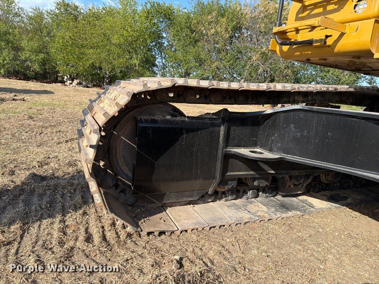 image for item FN3567 2023 Caterpillar 336 TC excavator