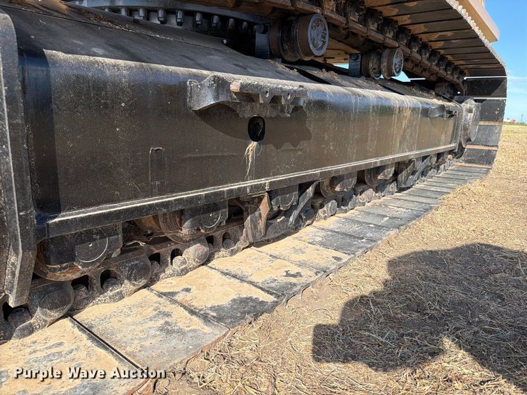image for item FN3567 2023 Caterpillar 336 TC excavator