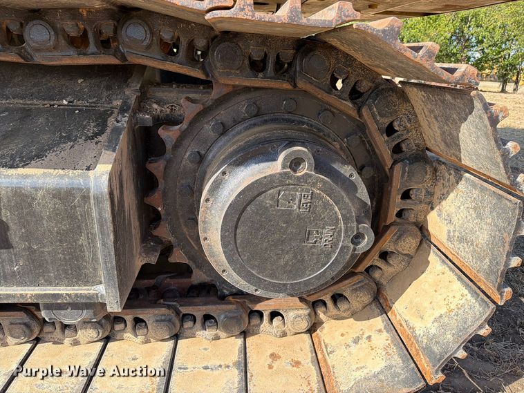 image for item FN3568 2022 Caterpillar 336 TC excavator