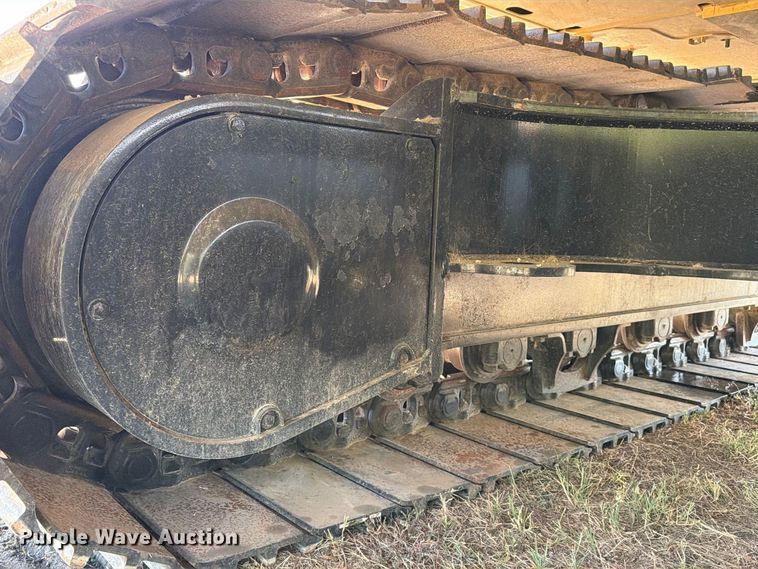 image for item FN3568 2022 Caterpillar 336 TC excavator