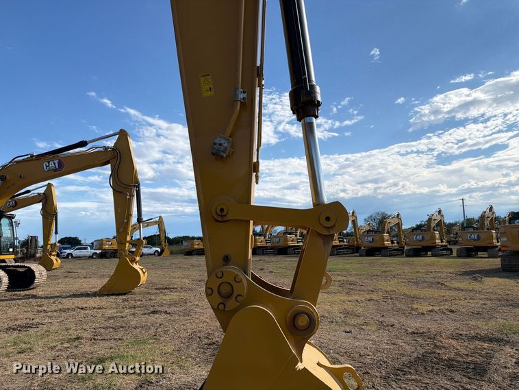 image for item FN3569 2023 Caterpillar 336 TC excavator