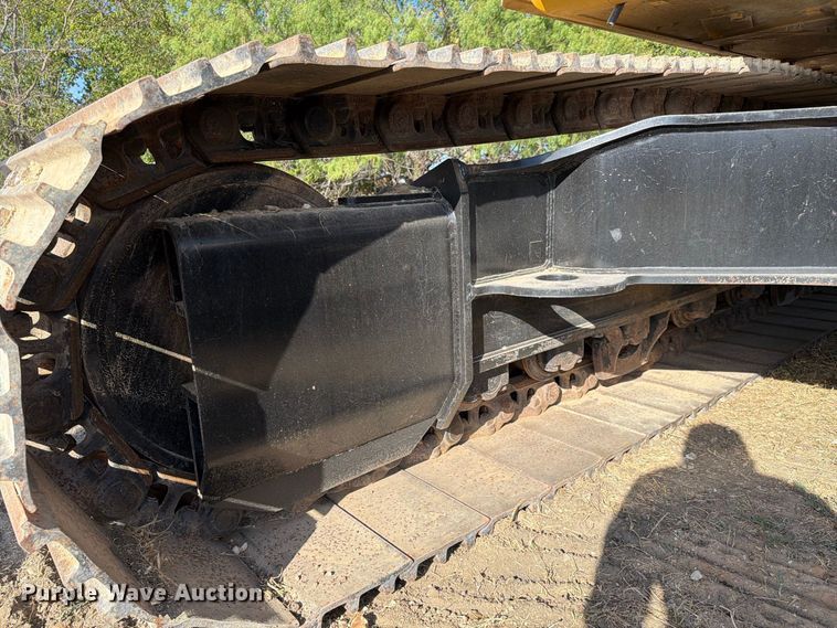 image for item FN3569 2023 Caterpillar 336 TC excavator