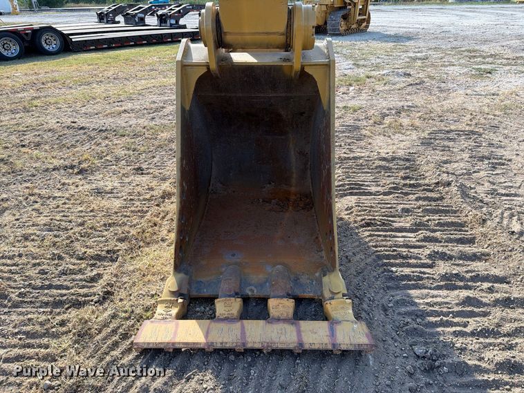 image for item FN3570 2020 Caterpillar 336 TC excavator