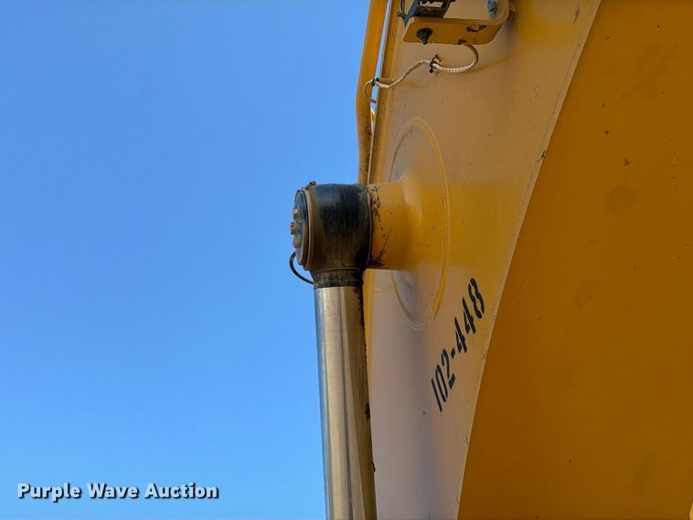 image for item FN3570 2020 Caterpillar 336 TC excavator