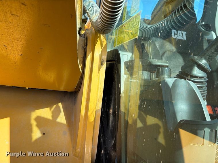 image for item FN3570 2020 Caterpillar 336 TC excavator