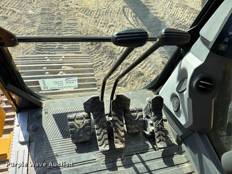 image for item FN3570 2020 Caterpillar 336 TC excavator