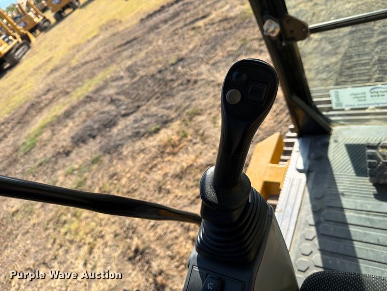 image for item FN3570 2020 Caterpillar 336 TC excavator