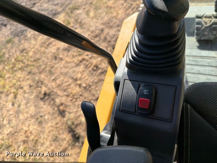 image for item FN3570 2020 Caterpillar 336 TC excavator