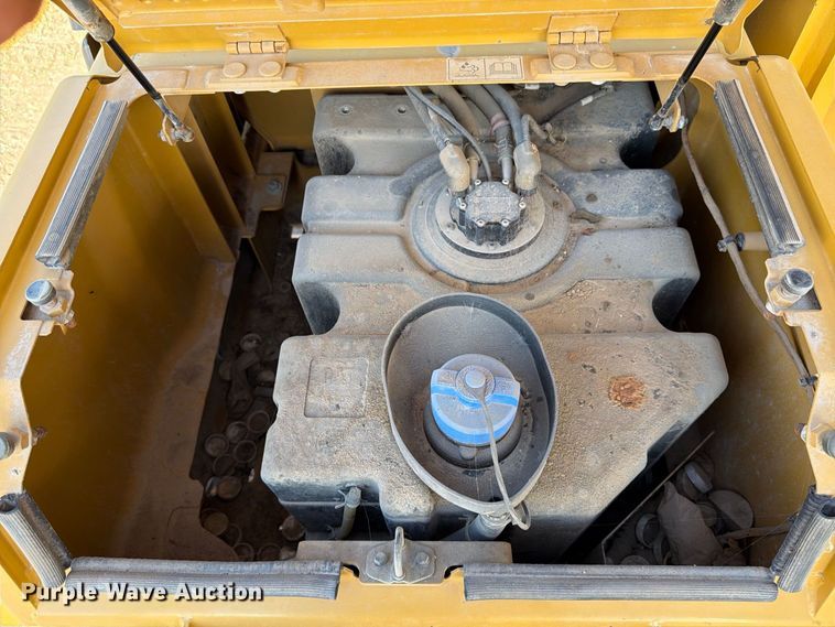 image for item FN3570 2020 Caterpillar 336 TC excavator