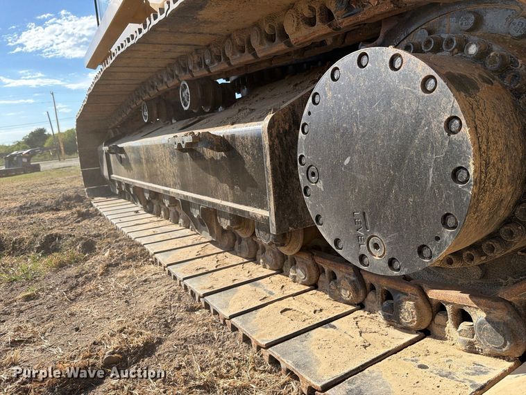 image for item FN3570 2020 Caterpillar 336 TC excavator