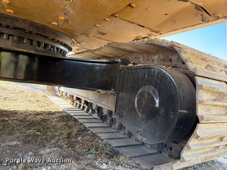 image for item FN3570 2020 Caterpillar 336 TC excavator