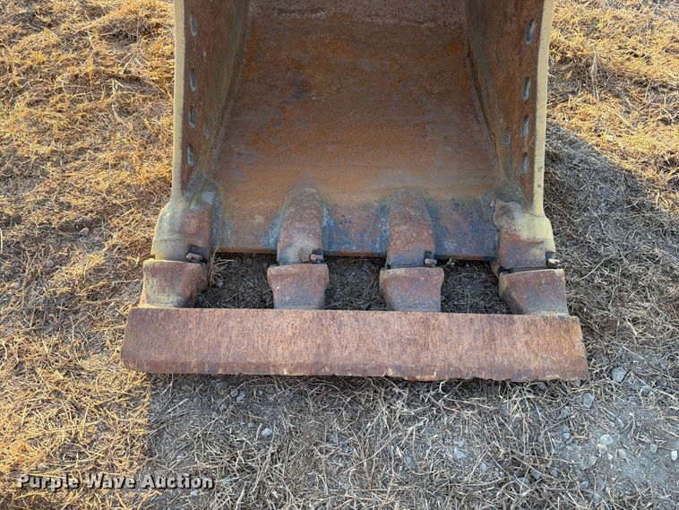 image for item FN3571 2022 Caterpillar 336 TC excavator