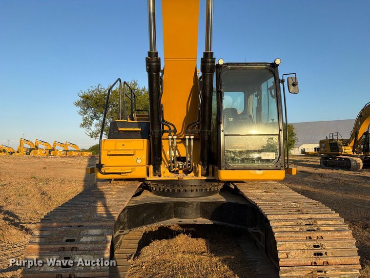 image for item FN3571 2022 Caterpillar 336 TC excavator