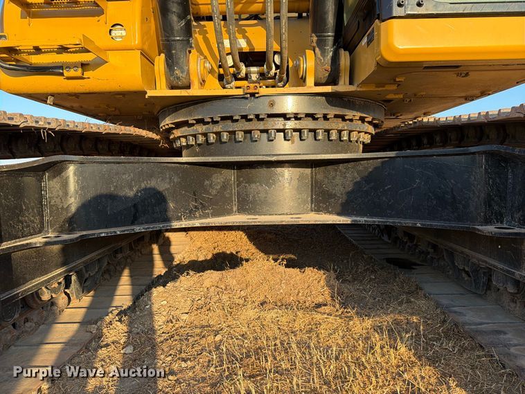 image for item FN3571 2022 Caterpillar 336 TC excavator