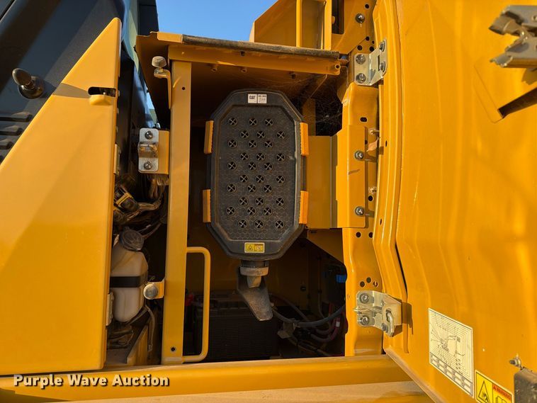 image for item FN3571 2022 Caterpillar 336 TC excavator