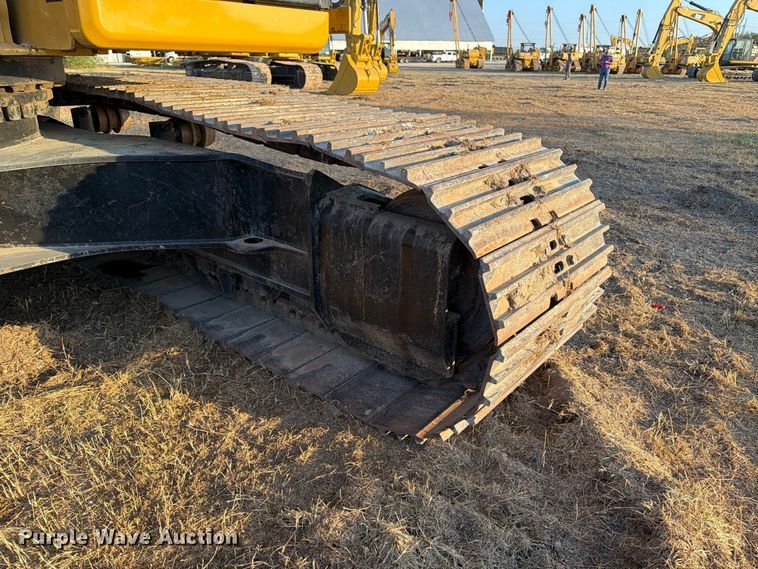 image for item FN3571 2022 Caterpillar 336 TC excavator