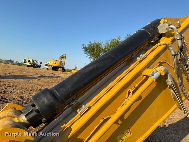 image for item FN3572 2022 Caterpillar 336 TC excavator