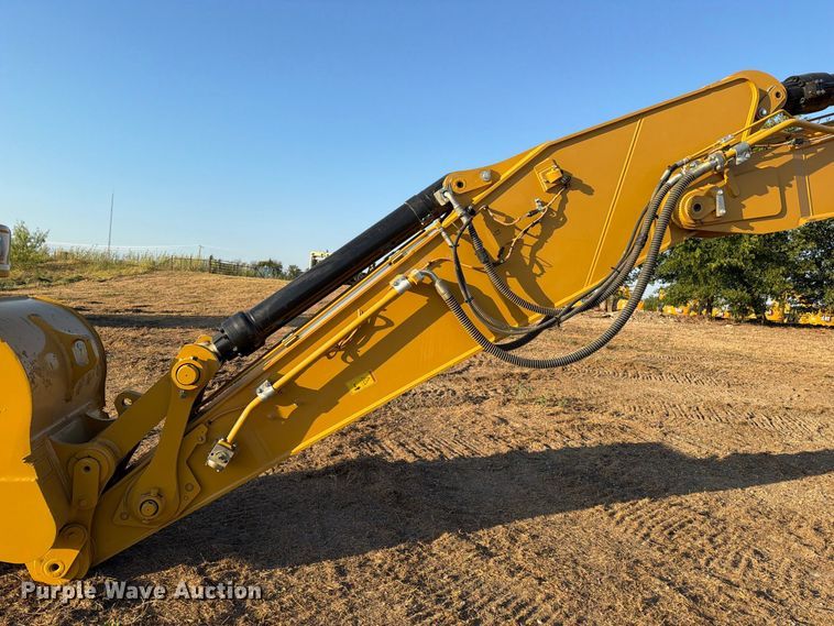 image for item FN3572 2022 Caterpillar 336 TC excavator