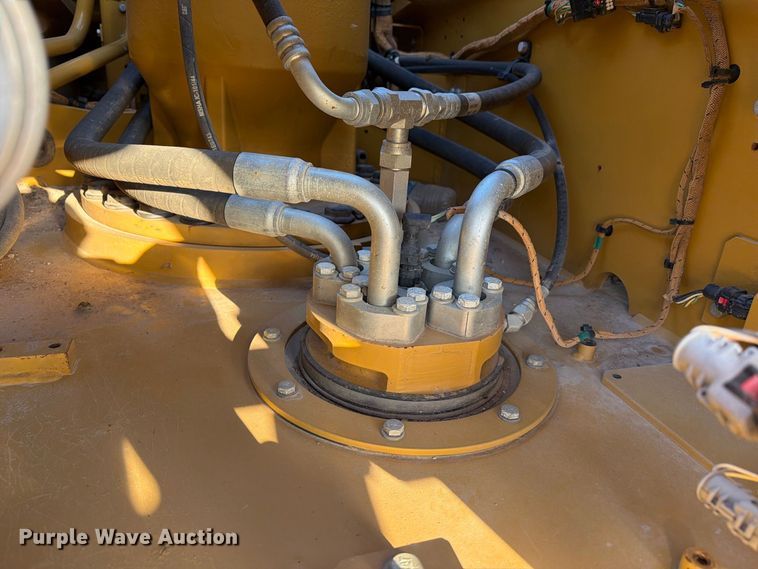 image for item FN3572 2022 Caterpillar 336 TC excavator