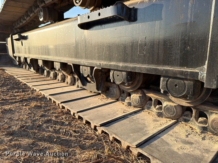 image for item FN3572 2022 Caterpillar 336 TC excavator