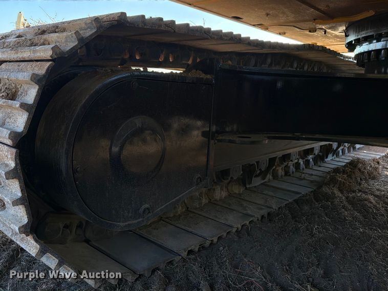 image for item FN3572 2022 Caterpillar 336 TC excavator