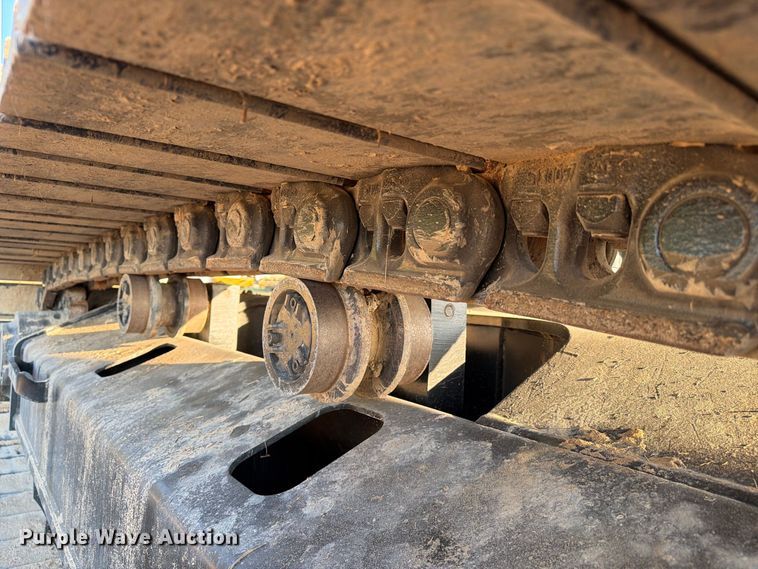 image for item FN3572 2022 Caterpillar 336 TC excavator