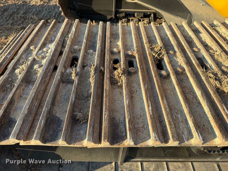 image for item FN3572 2022 Caterpillar 336 TC excavator
