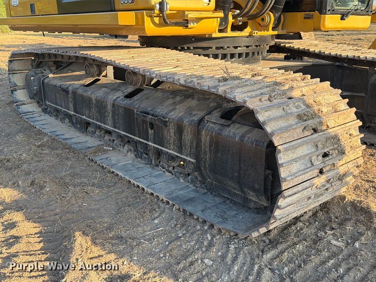image for item FN3572 2022 Caterpillar 336 TC excavator