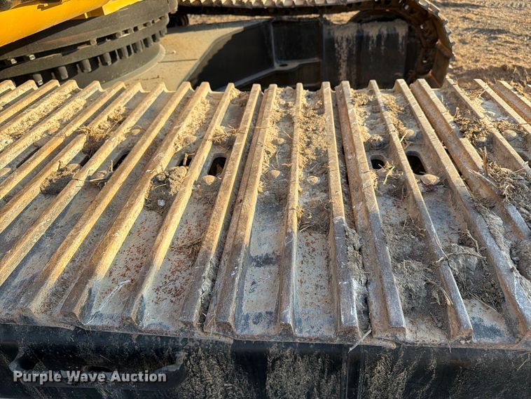 image for item FN3572 2022 Caterpillar 336 TC excavator