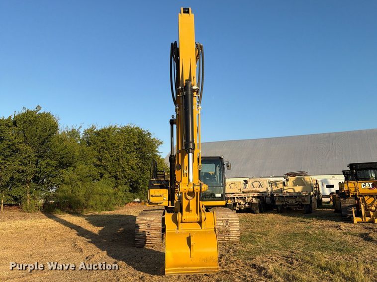 image for item FN3573 2022 Caterpillar 336 TC excavator