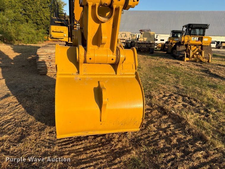 image for item FN3573 2022 Caterpillar 336 TC excavator