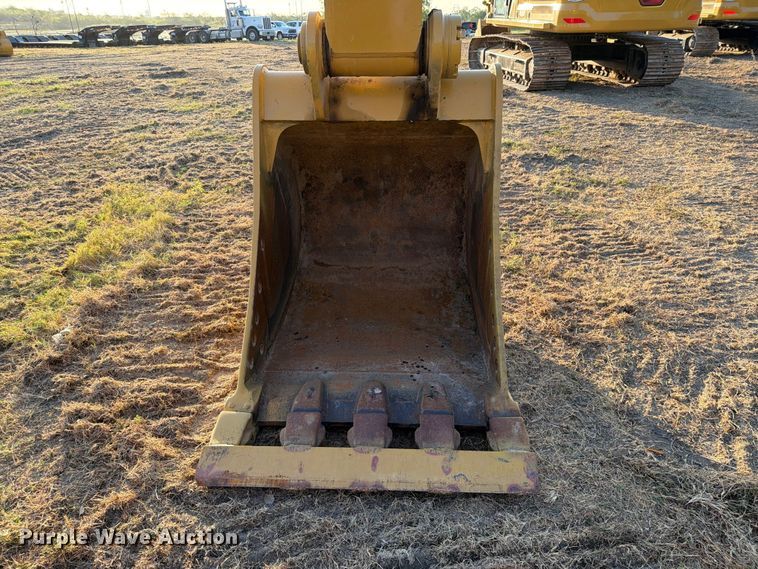 image for item FN3573 2022 Caterpillar 336 TC excavator