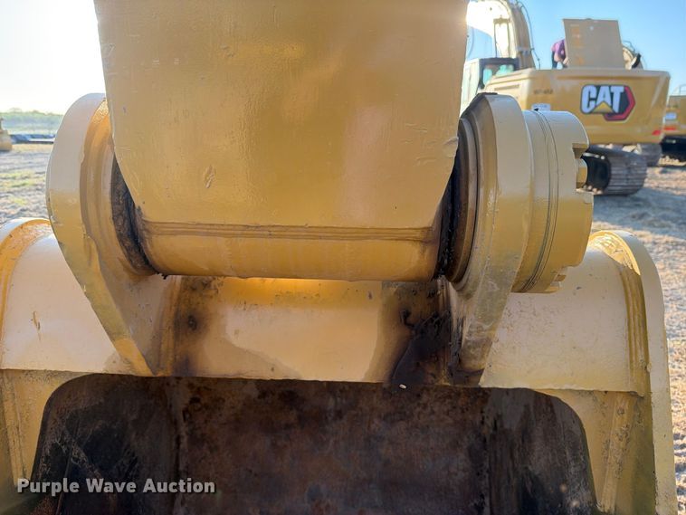 image for item FN3573 2022 Caterpillar 336 TC excavator