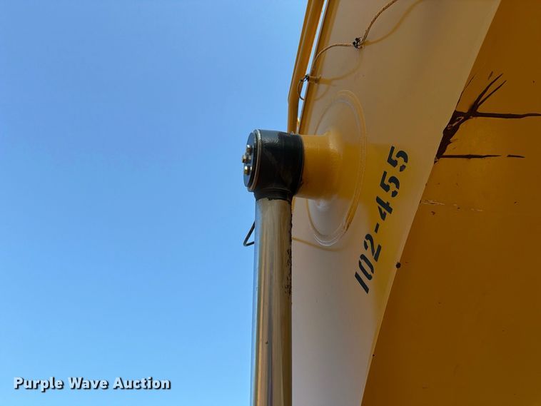 image for item FN3573 2022 Caterpillar 336 TC excavator