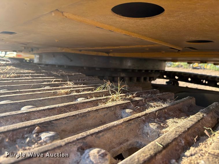image for item FN3573 2022 Caterpillar 336 TC excavator