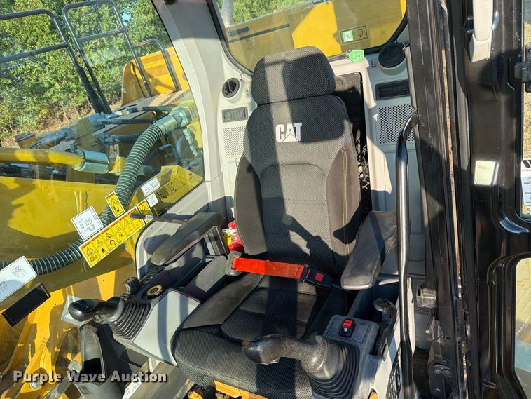 image for item FN3573 2022 Caterpillar 336 TC excavator
