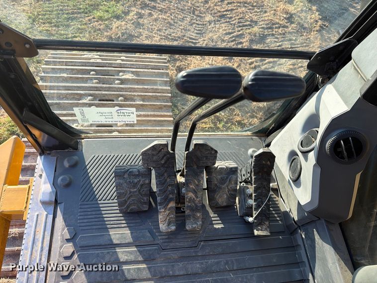 image for item FN3573 2022 Caterpillar 336 TC excavator