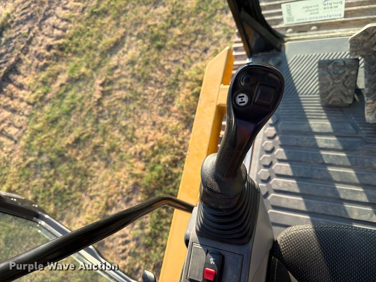 image for item FN3573 2022 Caterpillar 336 TC excavator