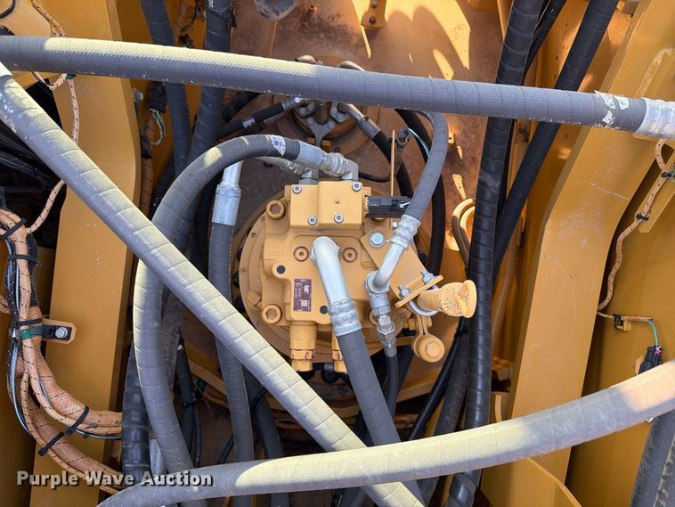 image for item FN3573 2022 Caterpillar 336 TC excavator