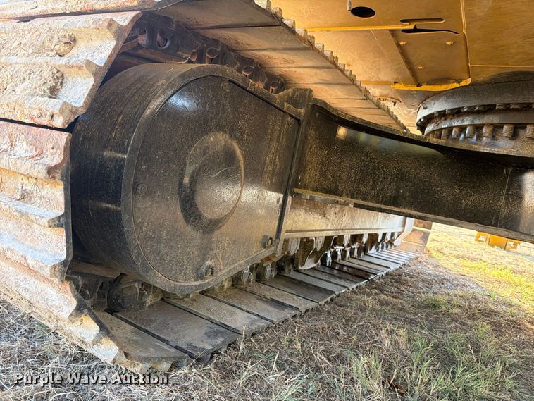 image for item FN3573 2022 Caterpillar 336 TC excavator