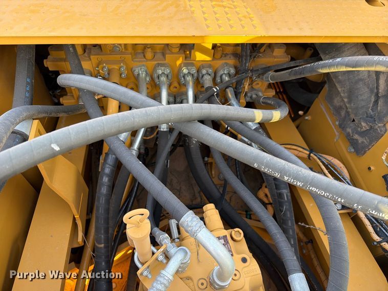 image for item FN3574 2022 Caterpillar 336 TC excavator