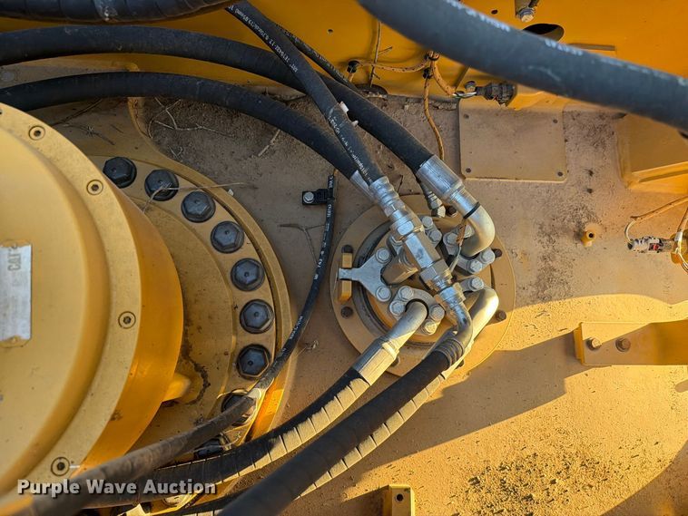 image for item FN3574 2022 Caterpillar 336 TC excavator