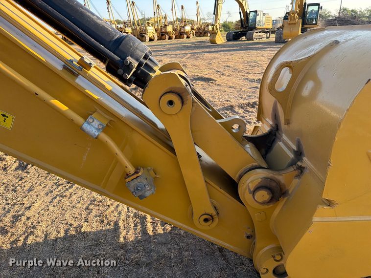 image for item FN3574 2022 Caterpillar 336 TC excavator