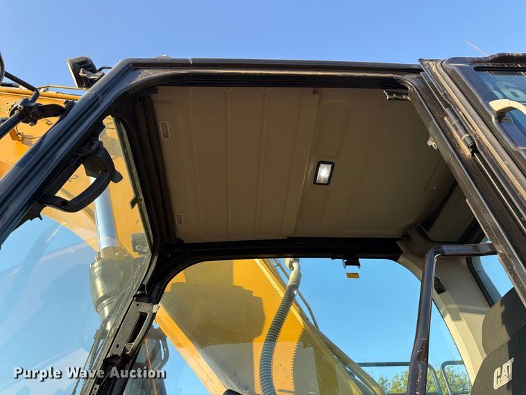 image for item FN3574 2022 Caterpillar 336 TC excavator