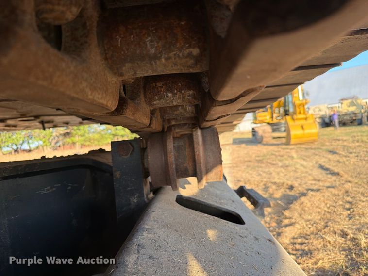 image for item FN3574 2022 Caterpillar 336 TC excavator