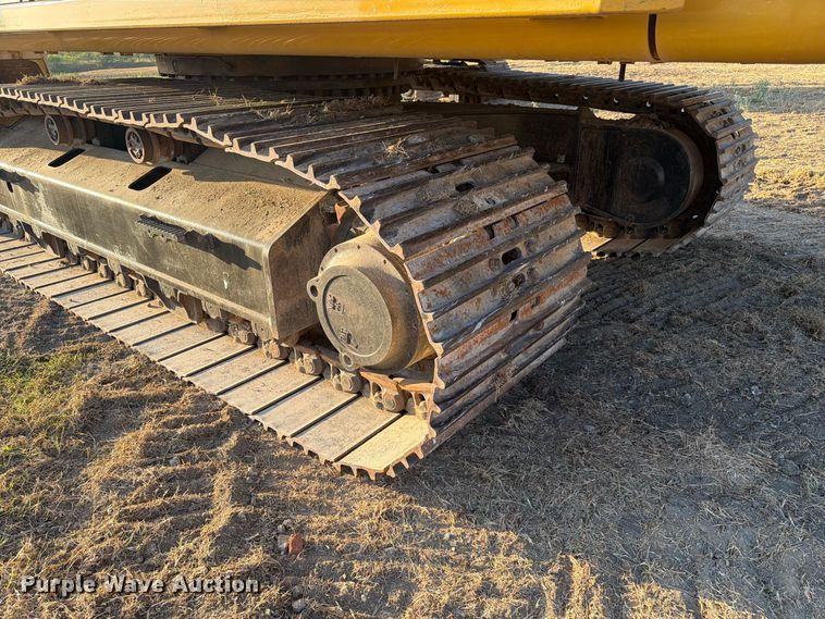 image for item FN3574 2022 Caterpillar 336 TC excavator