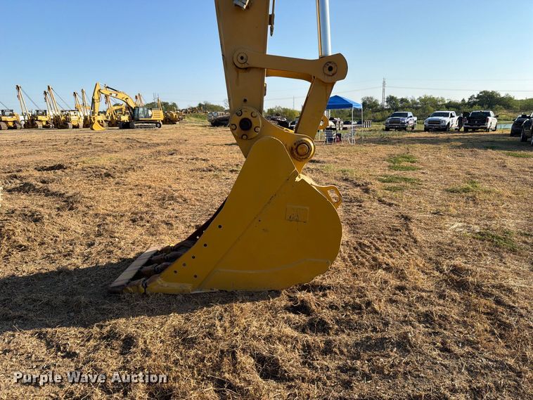 image for item FN3575 2023 Caterpillar 336 TC excavator