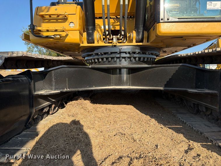 image for item FN3575 2023 Caterpillar 336 TC excavator