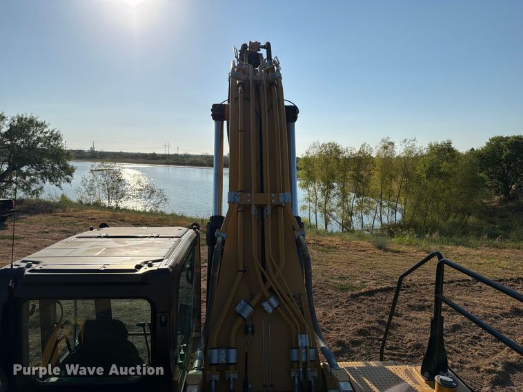 image for item FN3575 2023 Caterpillar 336 TC excavator