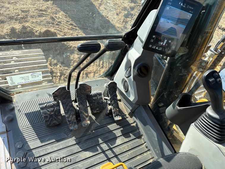 image for item FN3575 2023 Caterpillar 336 TC excavator